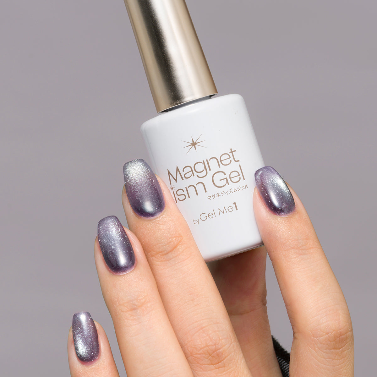 MAG_hand_GMG12_5_4d1a2628-5f37