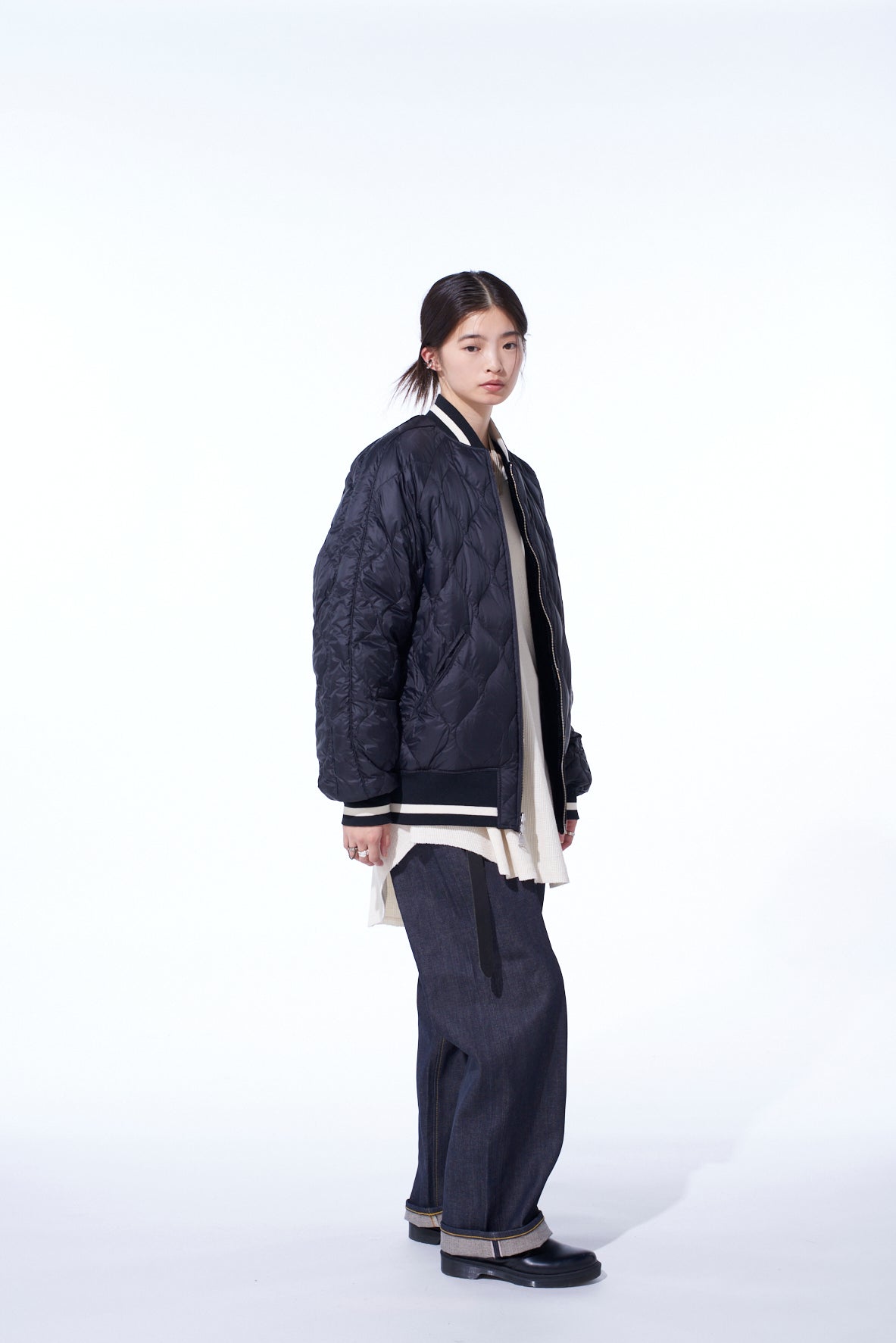 S'YTE X TAION】EMBROIDERY QUILTED DOWN REVERSIBLE BOMBER JACKET