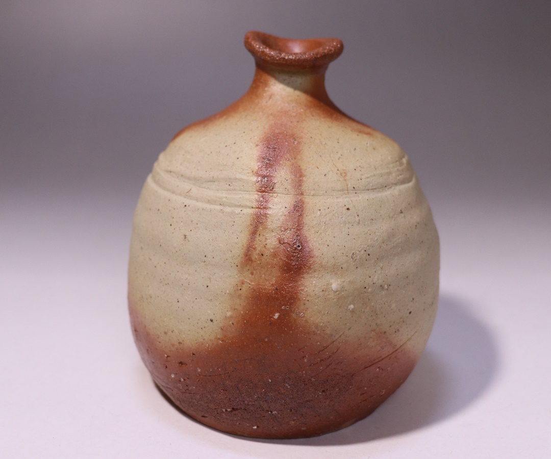 金重有邦 作 「備前ヒダスキ徳利」 ～備前焼専門卸小売店 川口陶楽苑～