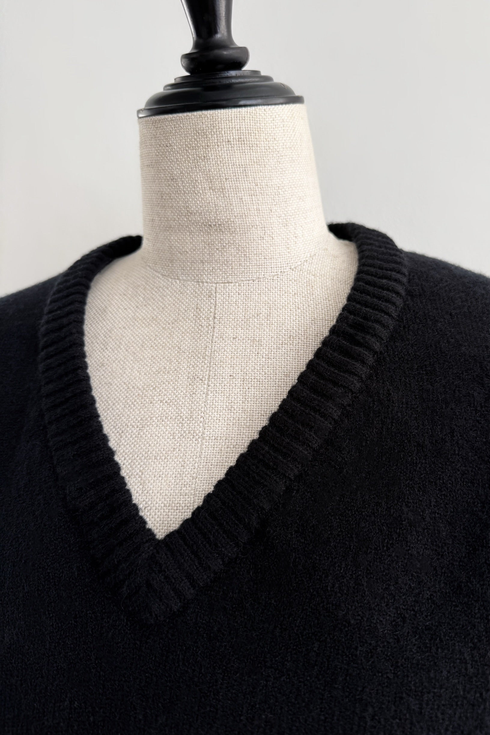 lace collar knit tops – shéller / シェリエ