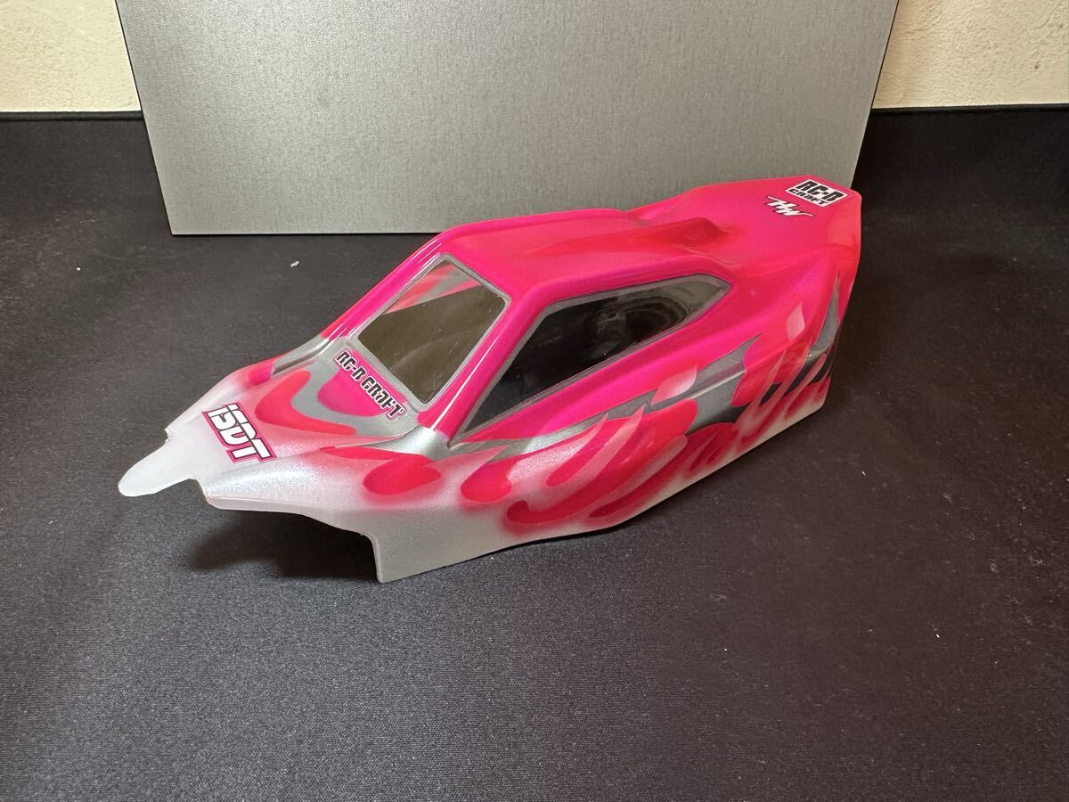 Yahoo!オークション -「アソシエイテッド」(ボディ) (パーツ)の落札