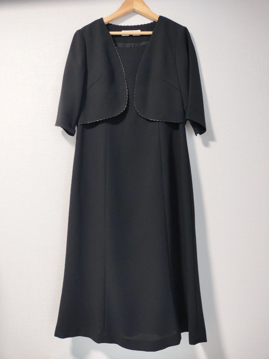 ATSUKI ONISHI アツキオオニシ ブラックフォーマル 礼服 喪服