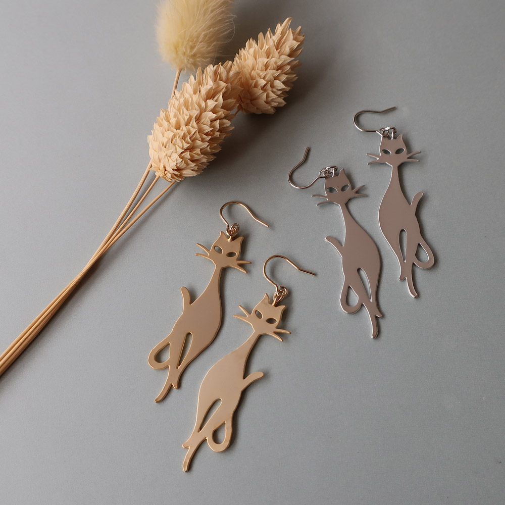 日本製 ねこ ネコ 猫 キャット イヤリング ピアス | イヤリング