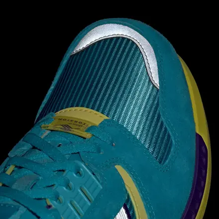 国内1月27日発売予定】アディダス オリジナルス ZX 8000 