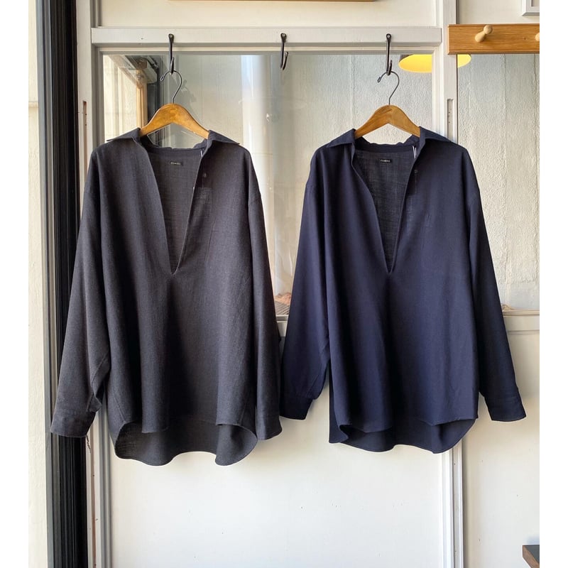 COMOLI ウールビエラ スキッパーシャツ | Less Higashikawa