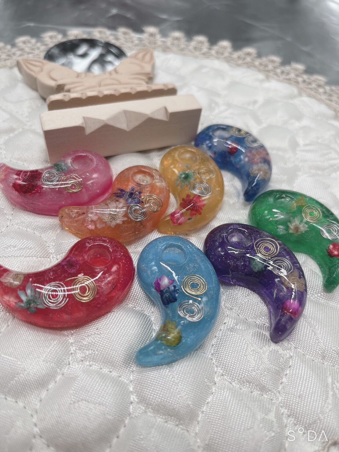 最強陰陽統合オルゴナイト勾玉☯️チャクラカラー | 陰陽統合勾玉