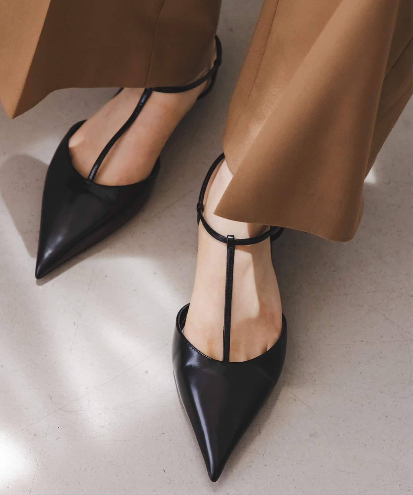 TONY BIANCO/トニービアンコ Tストラップシューズ（パンプス）｜NOBLE