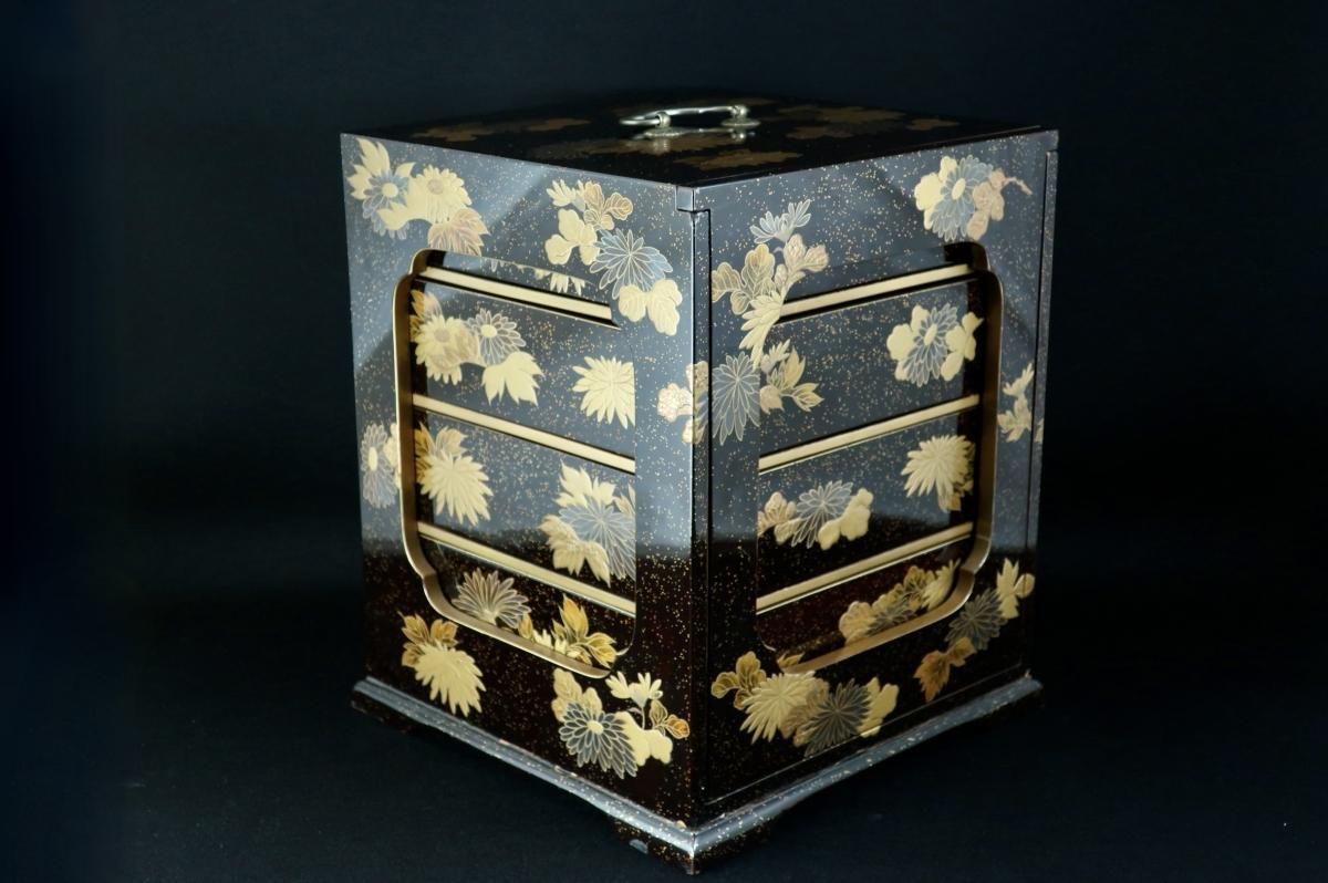 黒塗 蒔絵 菊唐草図 飯櫃 [B31520] 【公式通販】