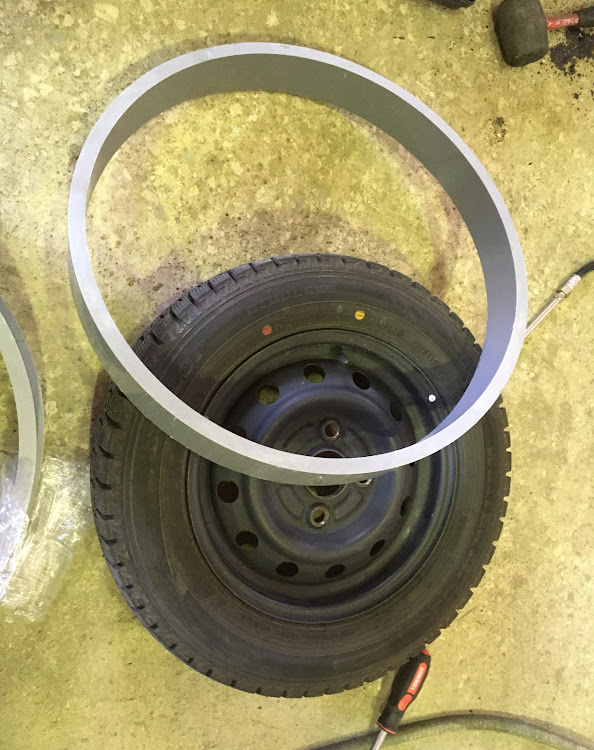 エブリイワゴンの溶接デフロックに関するカスタム事例｜車のカスタム