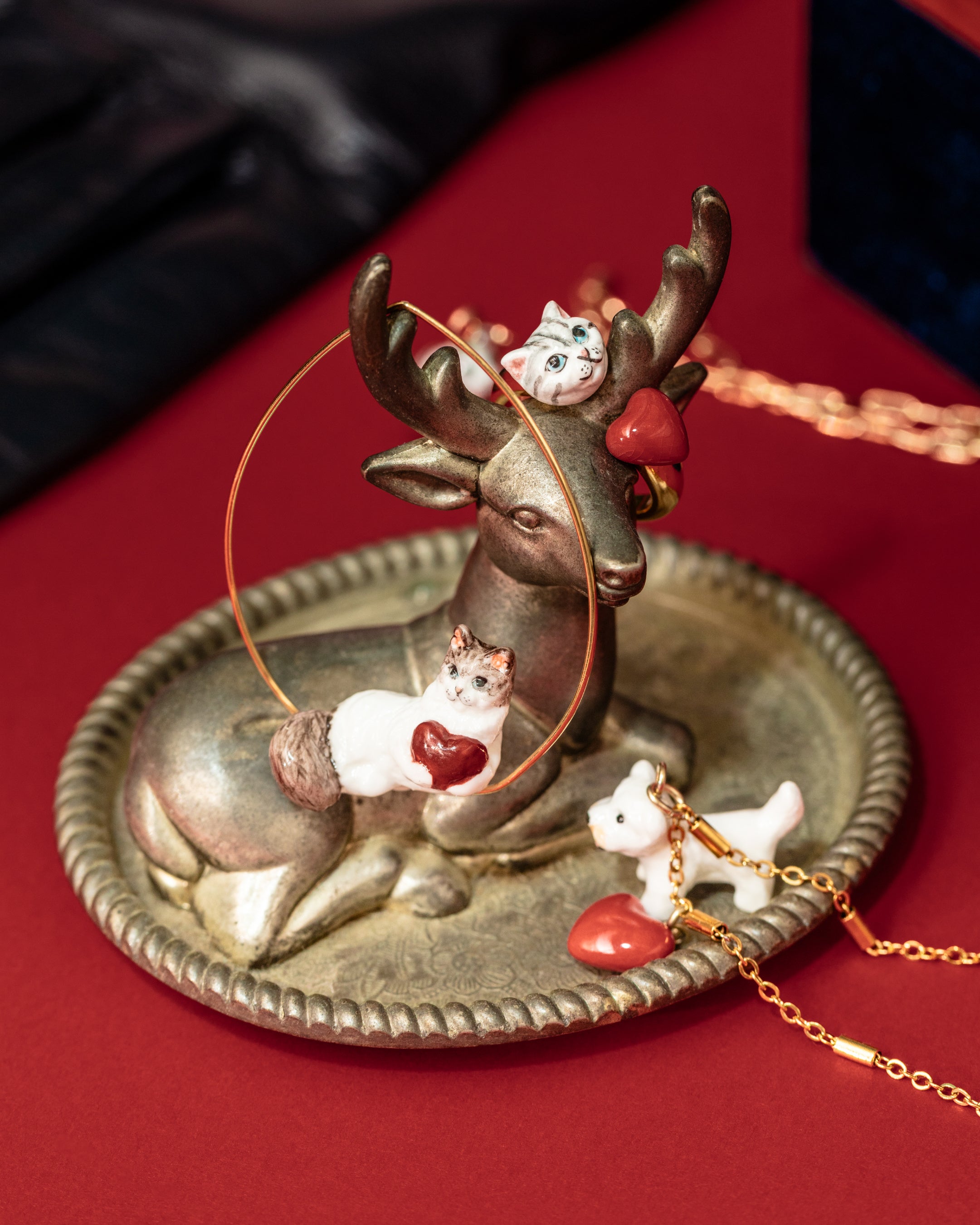 アッシュ・ペー・フランス設立40周年を記念した限定コレクションが2025