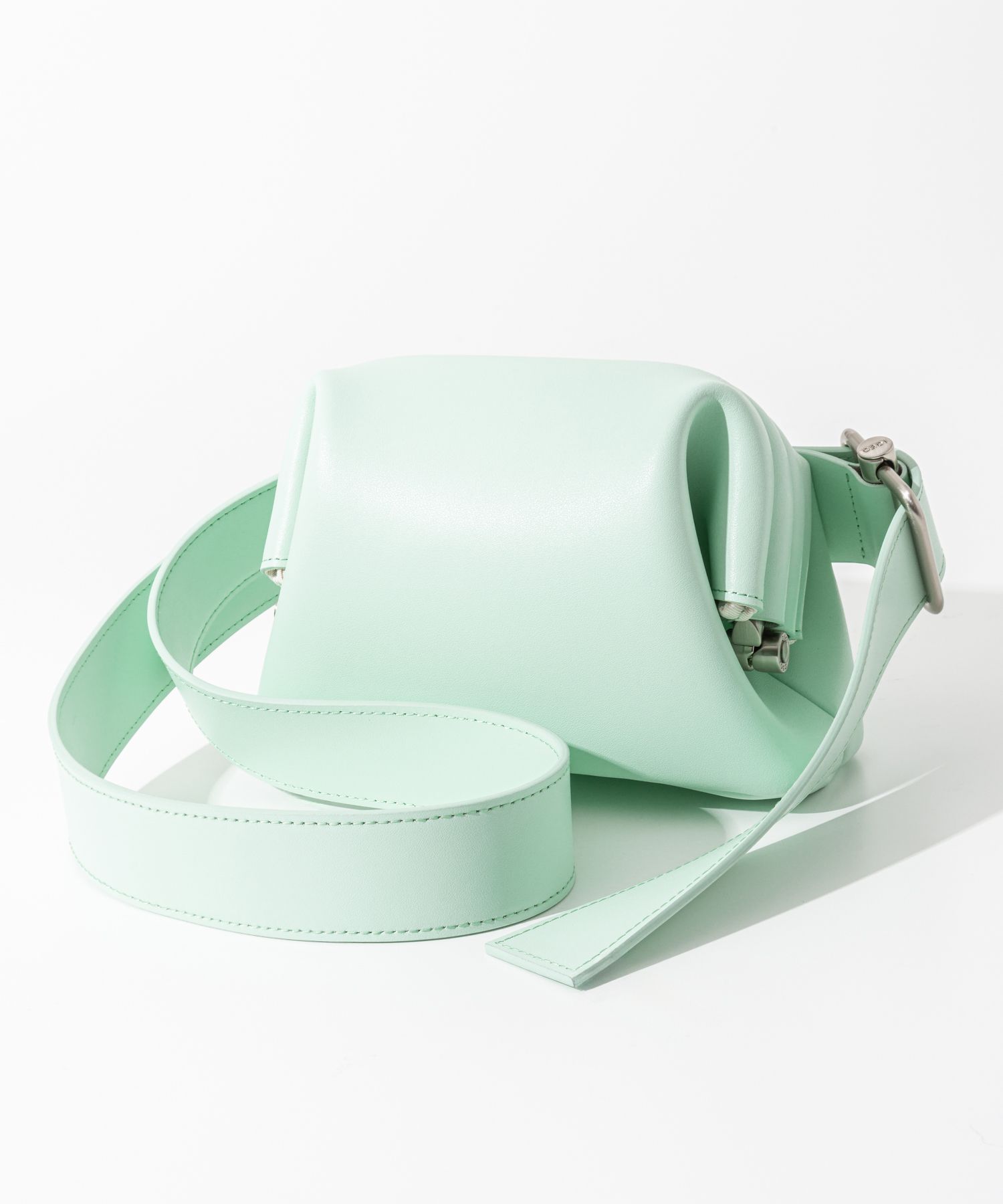 オソイ OSOI PECAN BROT ショルダーバッグ レディース バッグ レザー