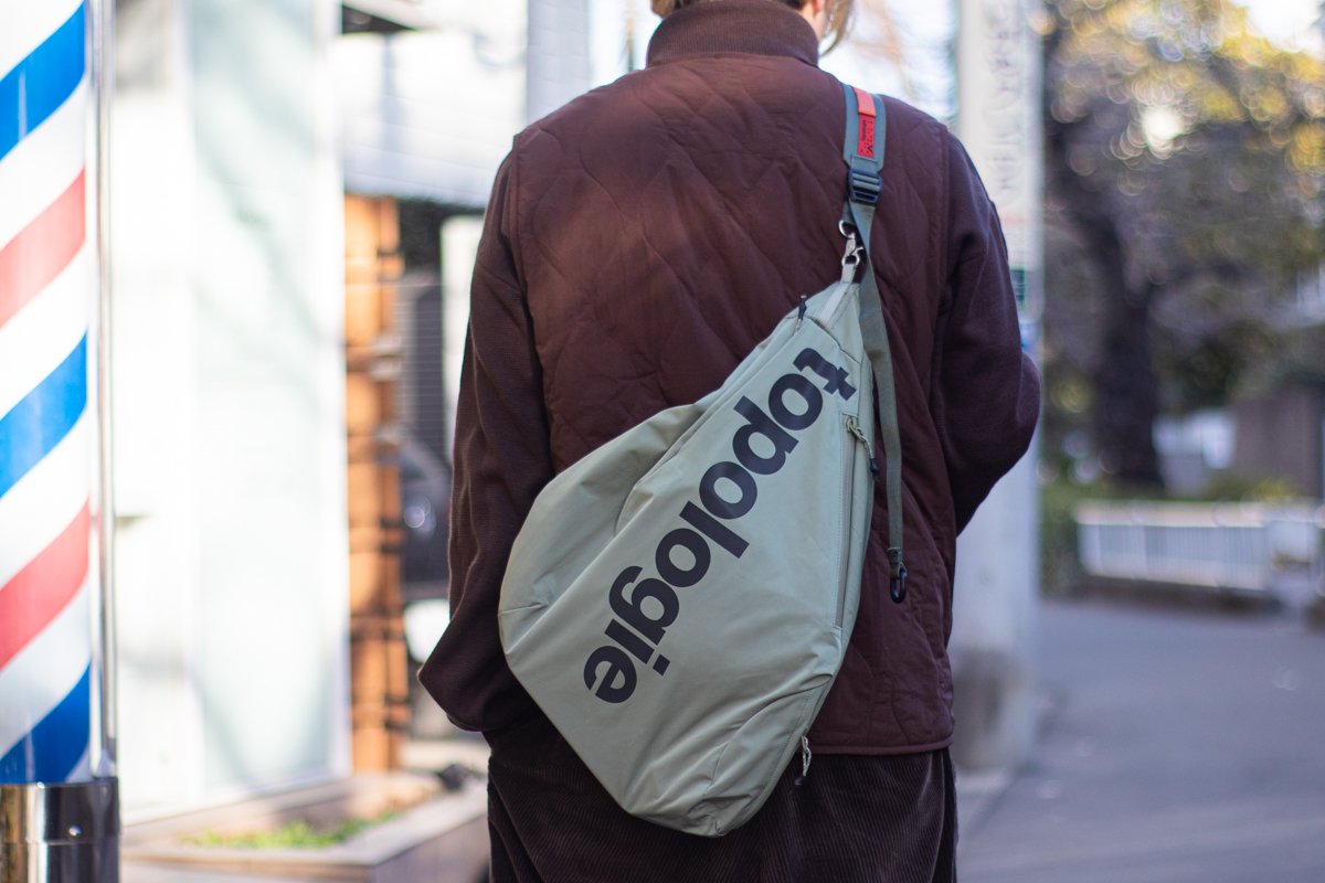 今日の着こなし、普通すぎた…？」そんなときはショルダーバッグを