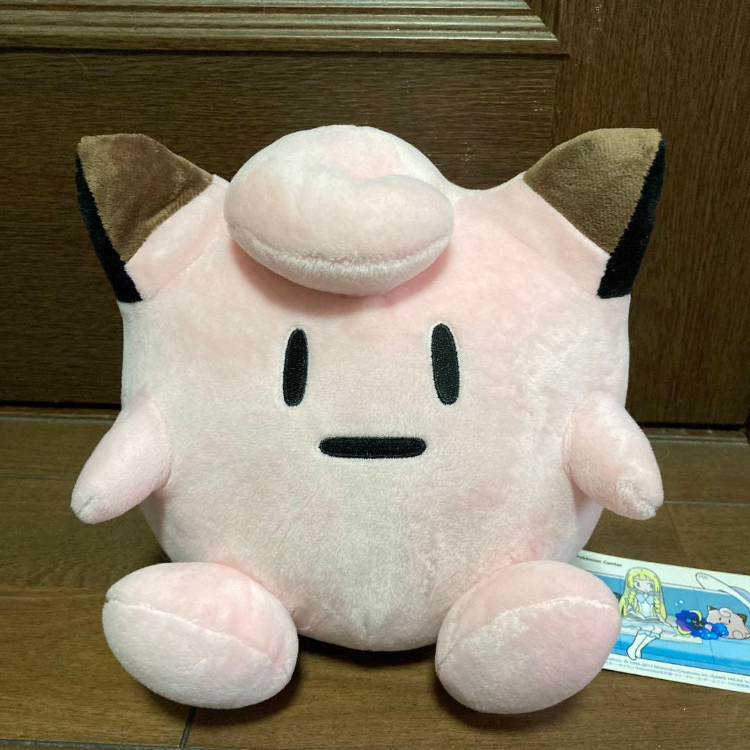 ポケモンセンター　リーリエが大切にしているピッピ人形　ぬいぐるみ