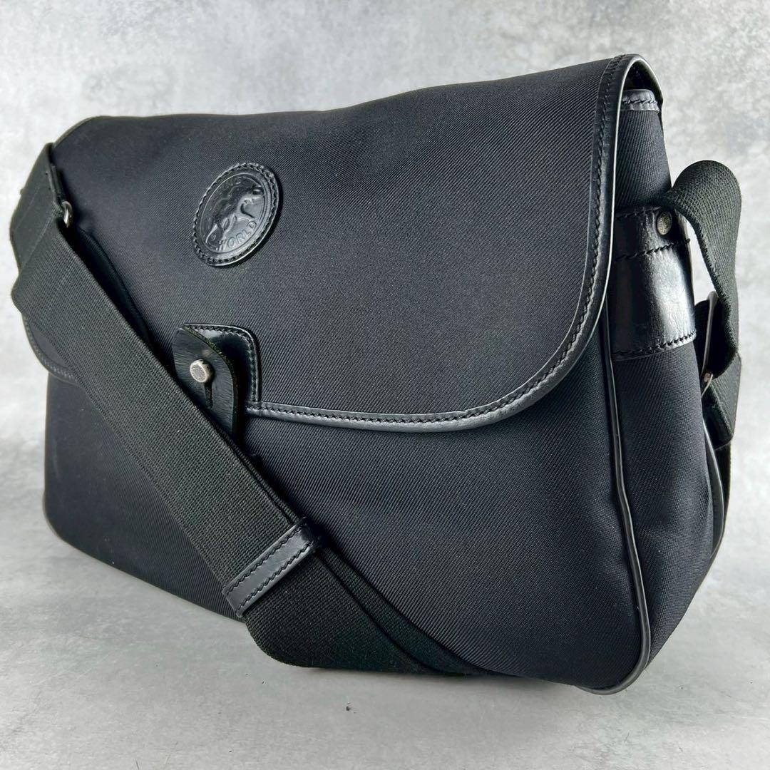 高級　ハンティングワールド　メッセンジャーバッグ　ブラック