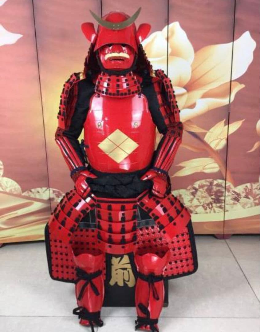 赤　鉄製武具　甲冑　等身大　着用可能　鎧　新品 楽天市場】【受注生産・製作工期45-60日間】甲冑一式 等身大 着用可能
