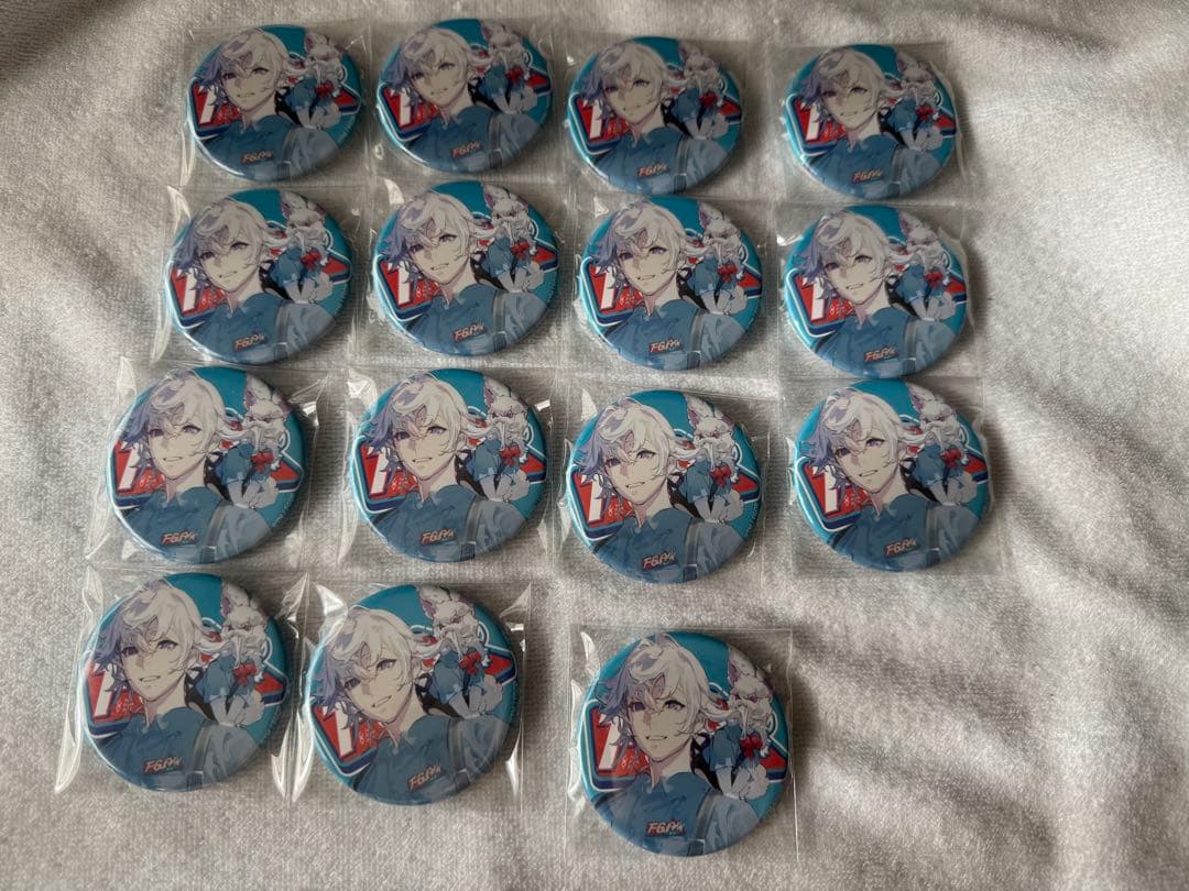 FGOマート 缶バッジ マーリン FGO 缶バッジ マーリンとフォウくん - ivy bone - BOOTH