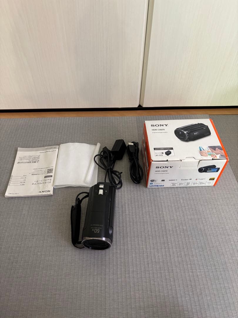 ビデオカメラ SONY HDR-CX670 HANDYCAM