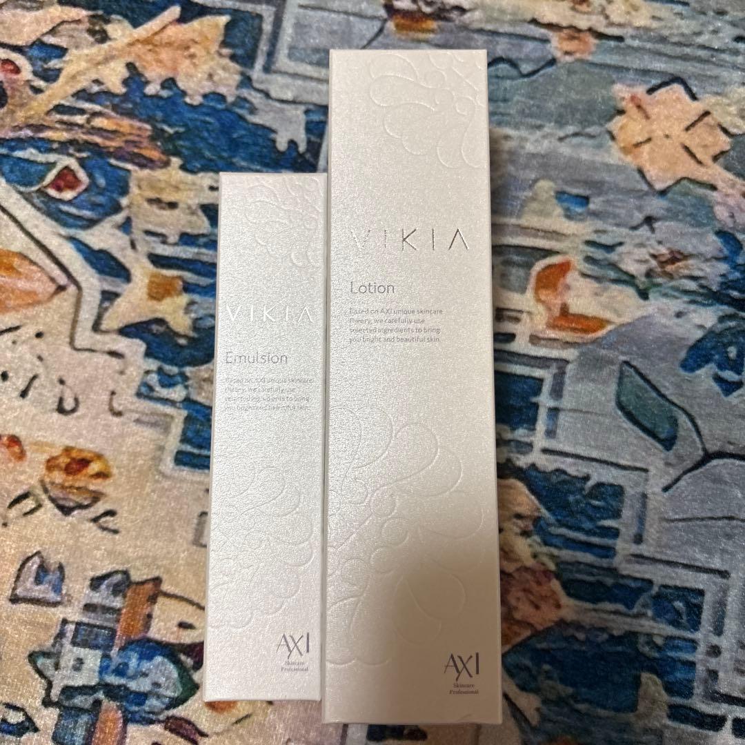 クオレAXI ヴィキアローションAR ヴィキアエマルジョンセット化粧水　乳液