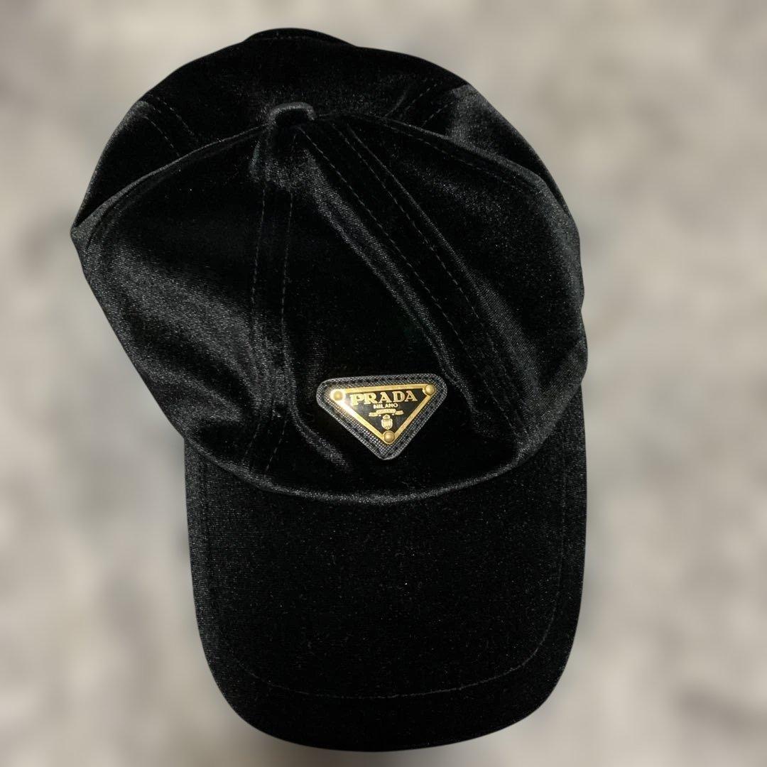 PRADA ベルベットキャップ ブラック