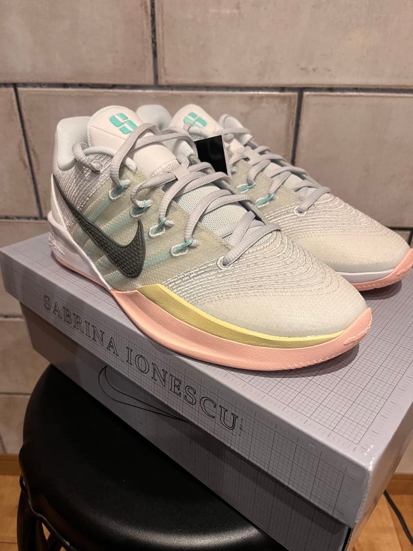 NIKE Sabrina 3 バスケットシューズ 24.5cm
