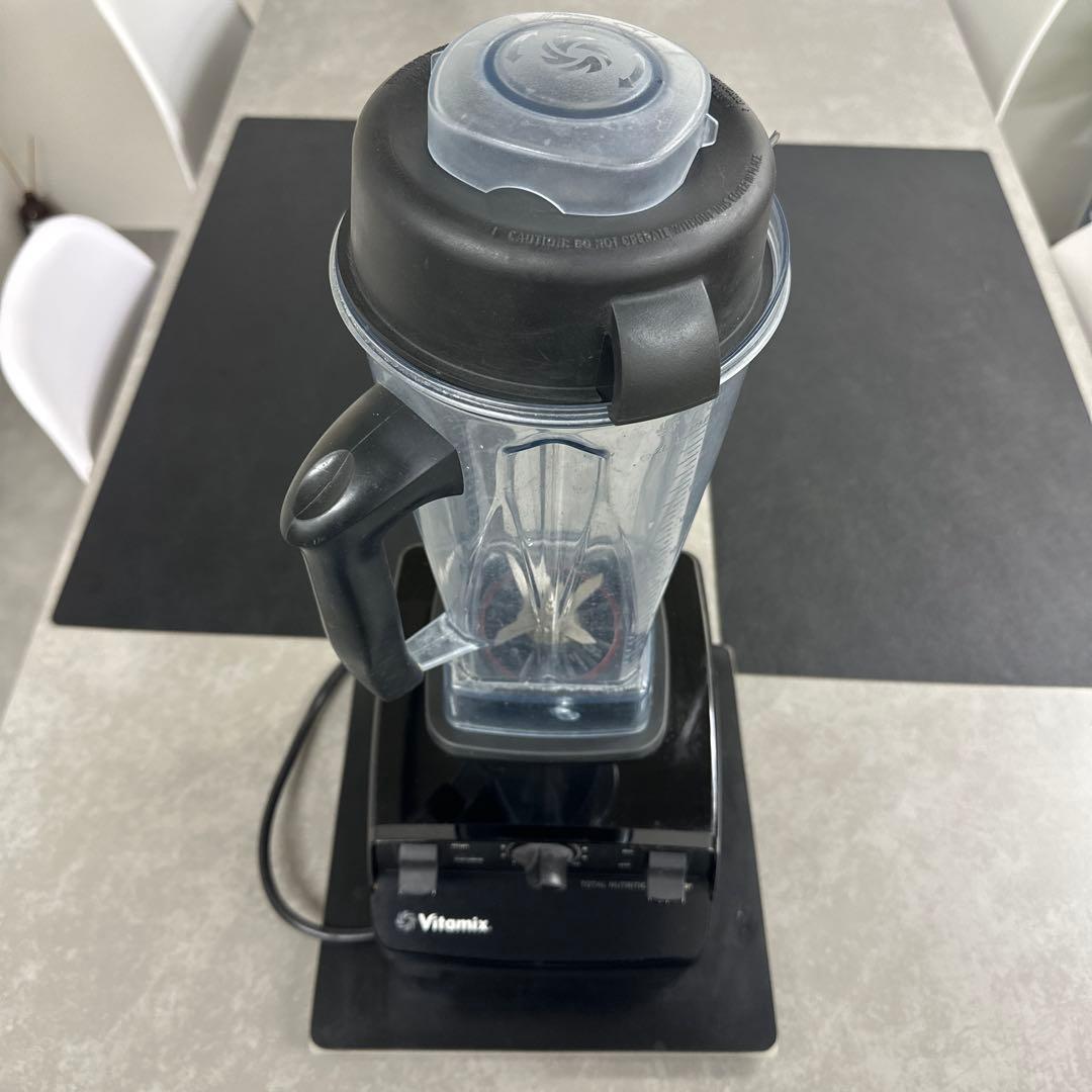 ブラック　Vitamix◆ミキサー・フードプロセッサー VM0111 ブラック