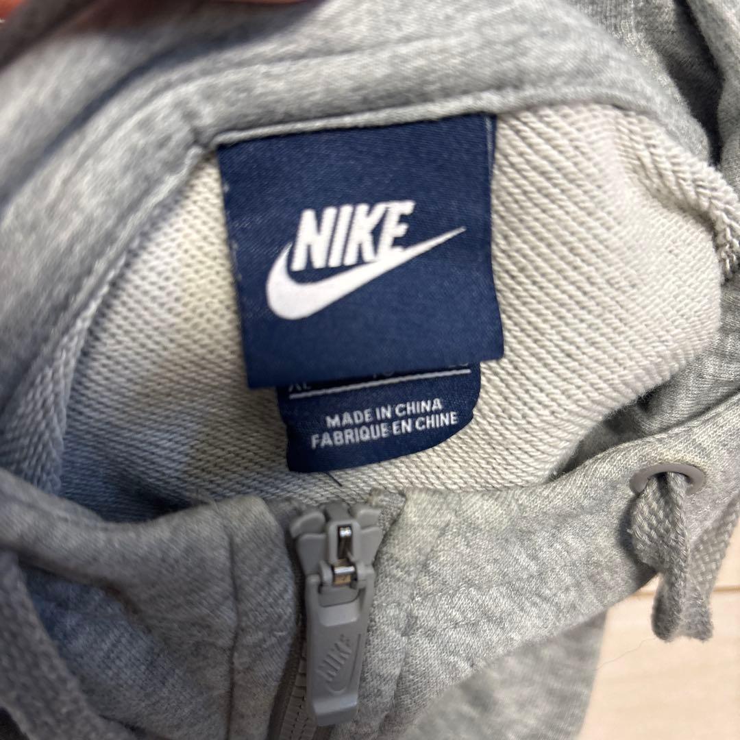 NIKE ナイキ グレー ジップパーカー XL ロゴ 普通良好 - メルカリ