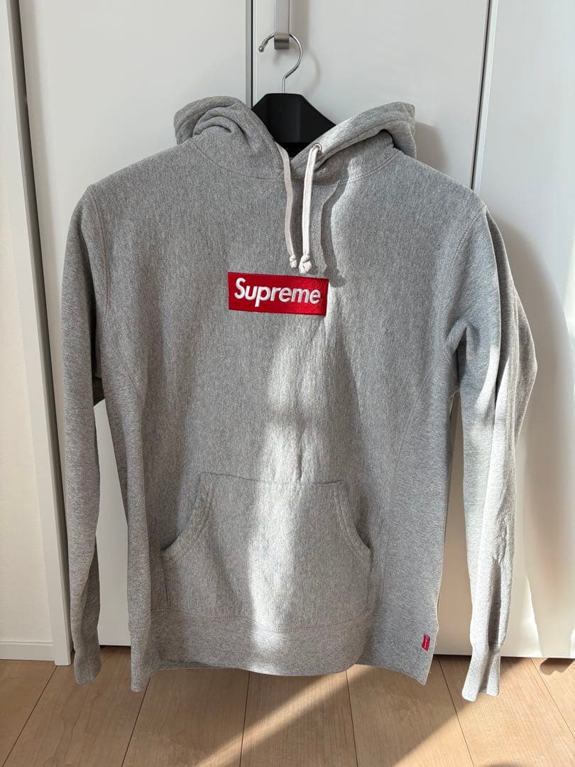 【最終値下げ】シュプリーム　ボックスロゴパーカー　グレー