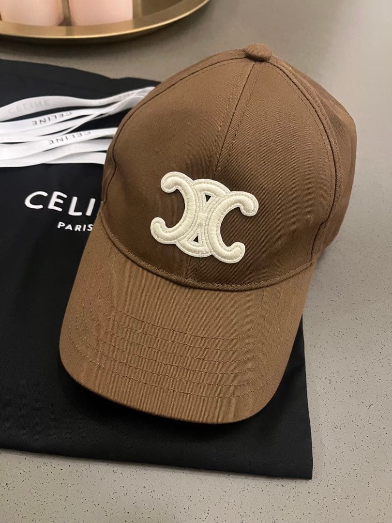 CELINE ブラウン キャップ