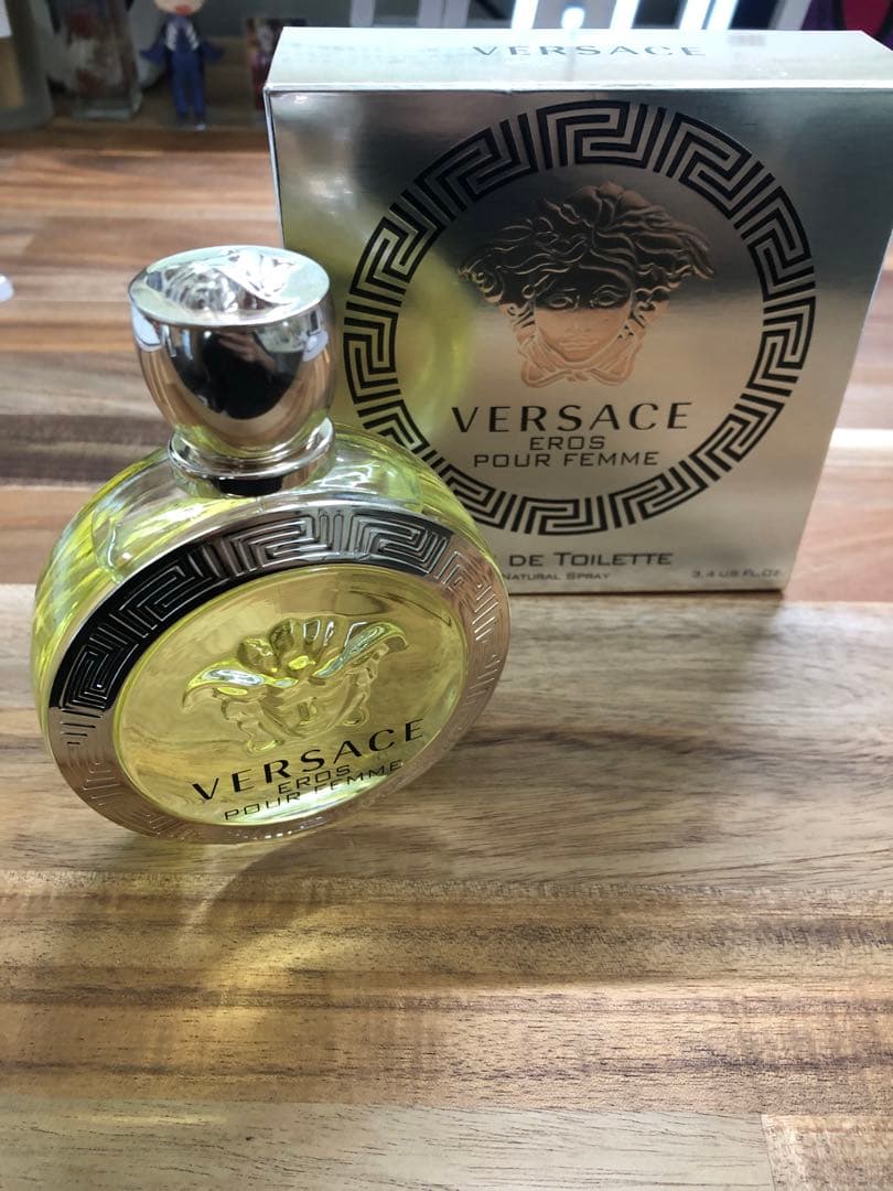 ヴェルサーチ エロス フェム オーデトワレ VERSACE（ヴェルサーチェ） ヴェルサーチ エロス フェム オードトワレ