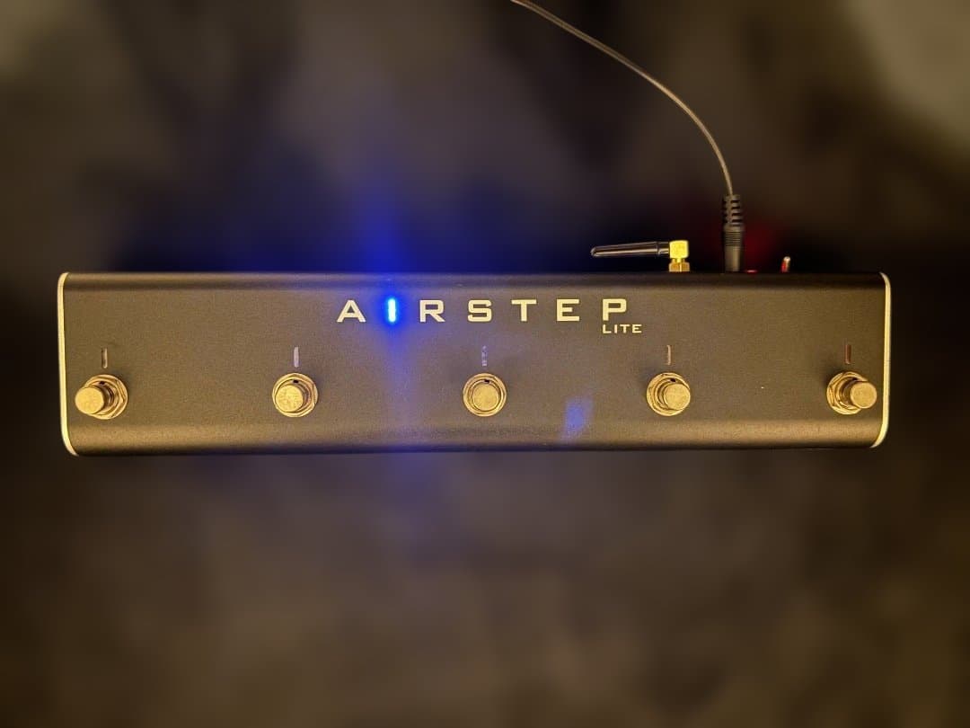 DTM・DAW AIRSTEP LITE MIDI、Bluetooth、USB、アナログ接続まで何でもあり！究極のフット