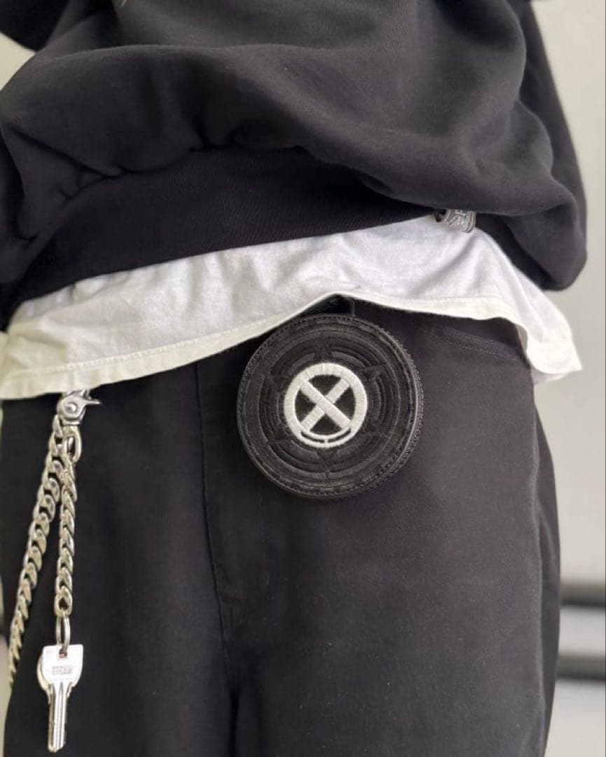 込 BOUNTY HUNTER blackmeans Circled Pouch