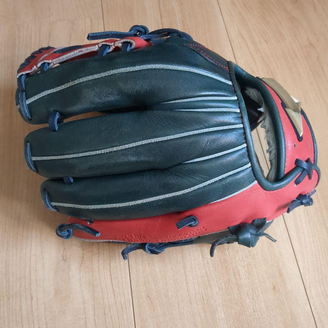 Mizuno ソフトボール用グローブ 赤/緑 - メルカリ
