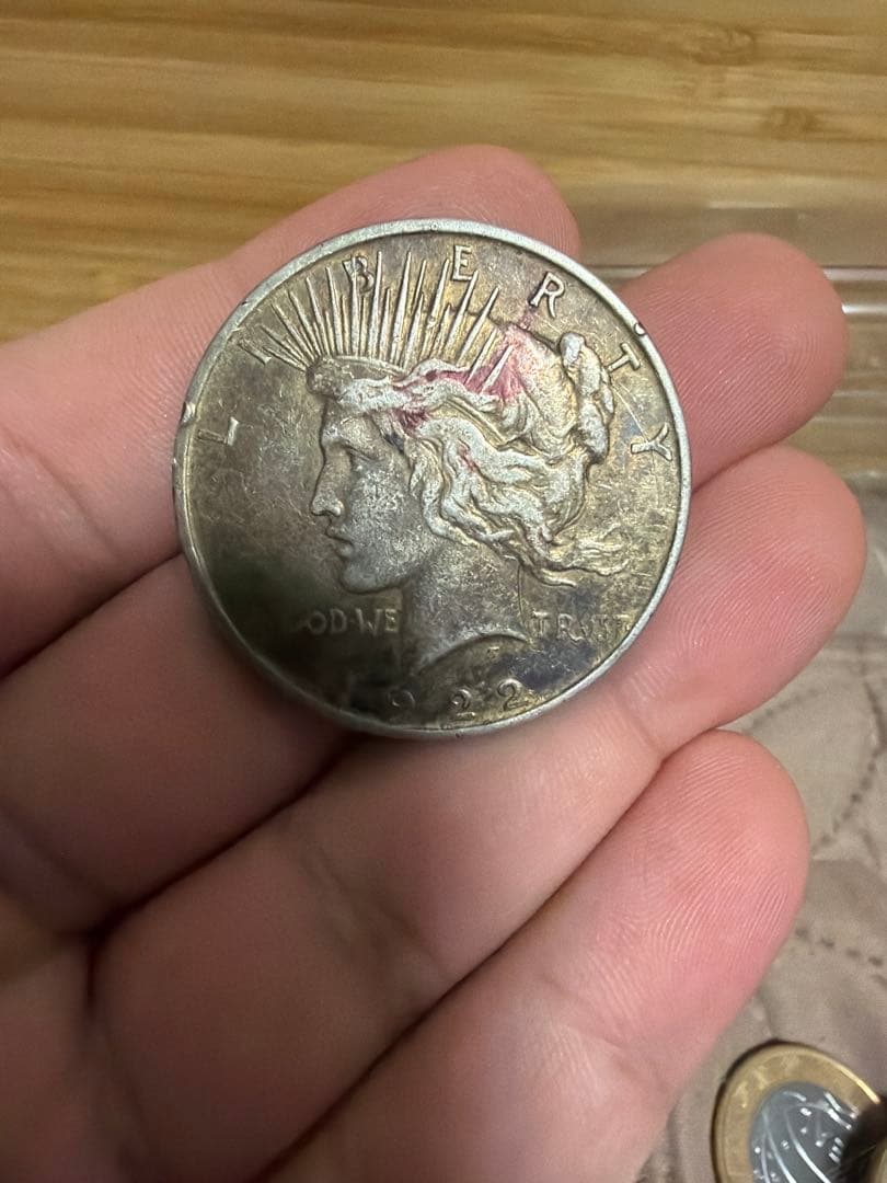 リバティ 旧貨幣 ワシデザインピース1ドル銀貨1922年!!!