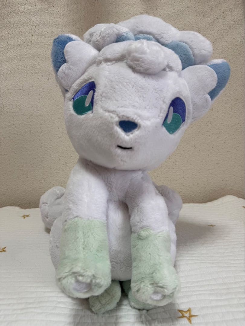 ポケモン　タカラトミー　リーリエのシロン　ぬいぐるみ　１／１