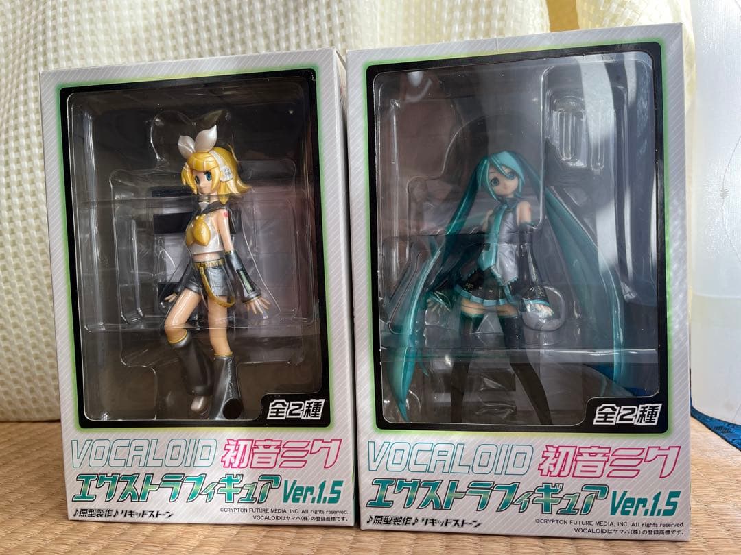 VOCALOID　初音ミク　鏡音りん　エクストラフィギュア Ver.1.5　2種 VOCALOID 初音ミク エクストラフィギュア Ver.1.5 鏡音リン - メルカリ