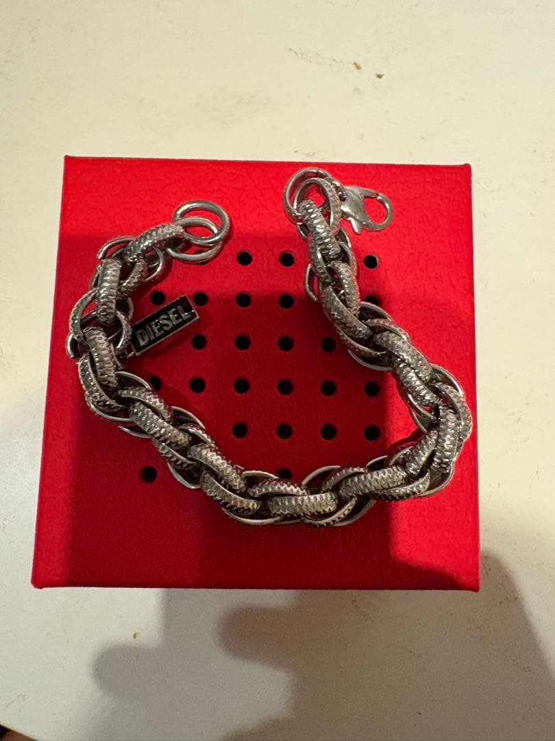DIESEL シルバー編み込みブレスレット